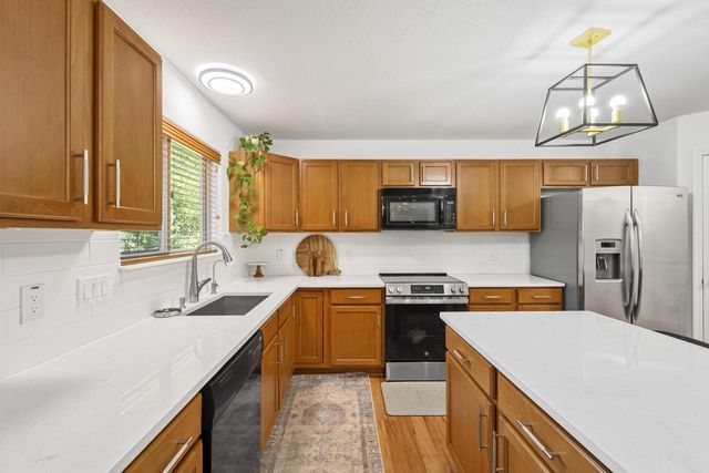 9125 Brandybrook TRAIL, Brown Deer, WI 53223