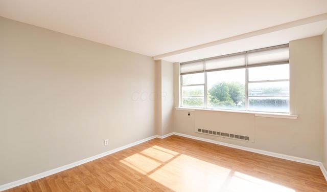 1620 E Broad Street, 402, Columbus, OH 43203