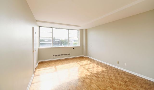 1620 E Broad Street, 402, Columbus, OH 43203