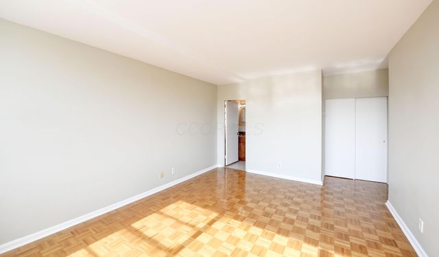 1620 E Broad Street, 402, Columbus, OH 43203
