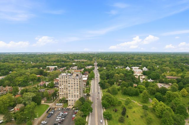 1620 E Broad Street, 402, Columbus, OH 43203