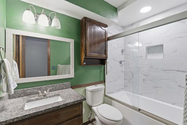 3753 W Harrison Street, Springfield, MO 65802