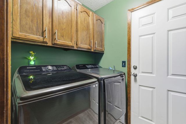 3753 W Harrison Street, Springfield, MO 65802