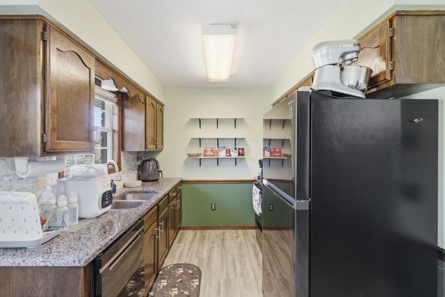 3753 W Harrison Street, Springfield, MO 65802