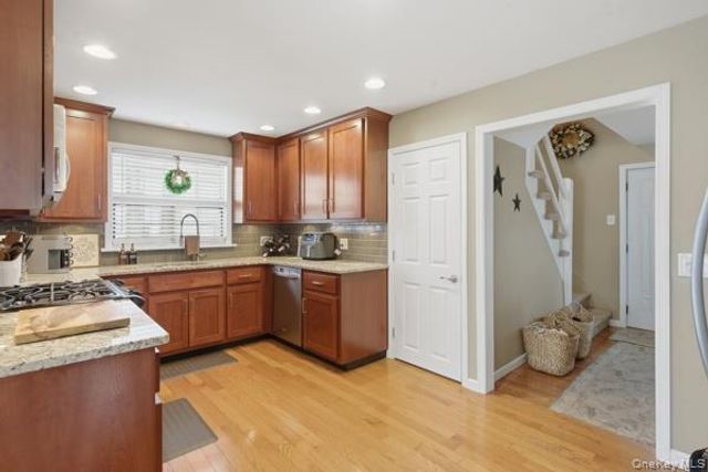 147 Dupont Avenue, Newburgh, NY 12550