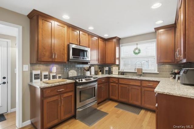 147 Dupont Avenue, Newburgh, NY 12550