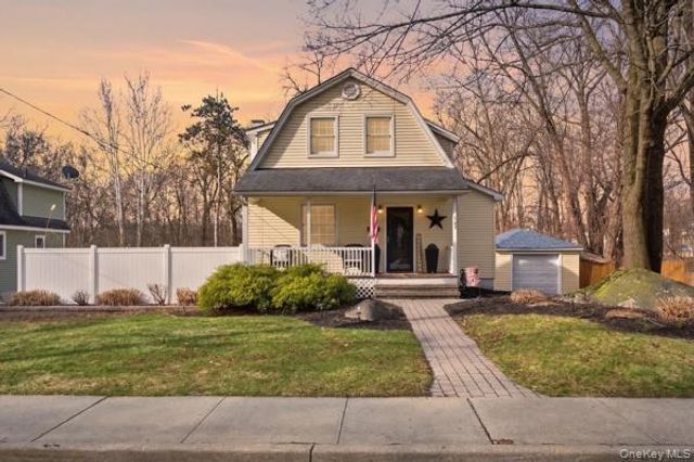 147 Dupont Avenue, Newburgh, NY 12550