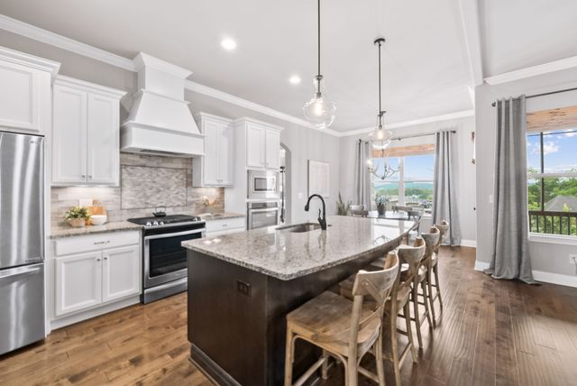 2336 Coppergate Way, Thompsons Station, TN 37179