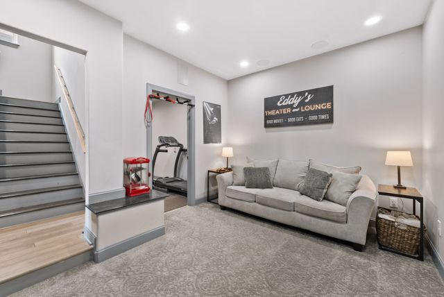 2336 Coppergate Way, Thompsons Station, TN 37179