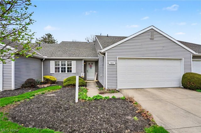 9809 Brookline Oval, Strongsville, OH 44136