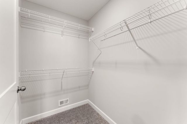 2135 Bay Drive, Lino Lakes, MN 55038