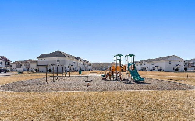 2135 Bay Drive, Lino Lakes, MN 55038