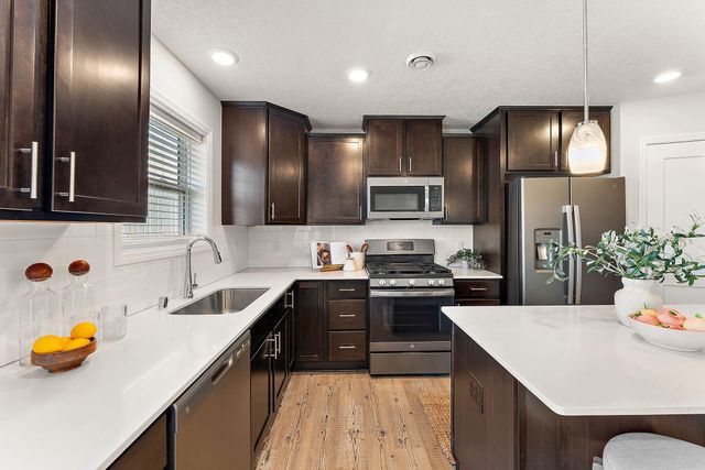 2135 Bay Drive, Lino Lakes, MN 55038