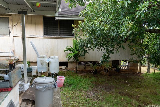 2521 Waiomao Road A, Honolulu, HI 96816