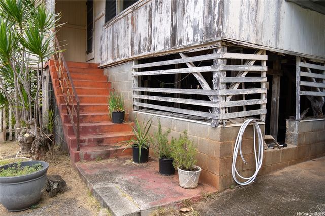 2521 Waiomao Road A, Honolulu, HI 96816