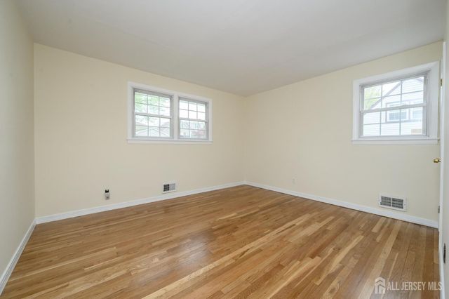 384 Maplewood Avenue, Colonia, NJ 07067