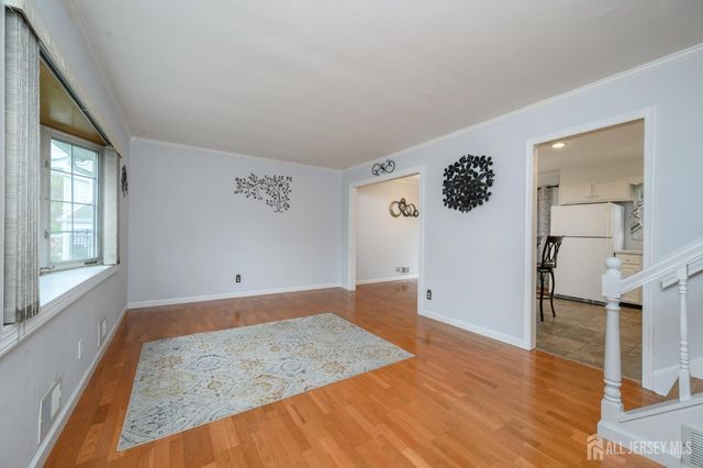 384 Maplewood Avenue, Colonia, NJ 07067