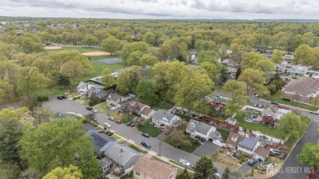 384 Maplewood Avenue, Colonia, NJ 07067