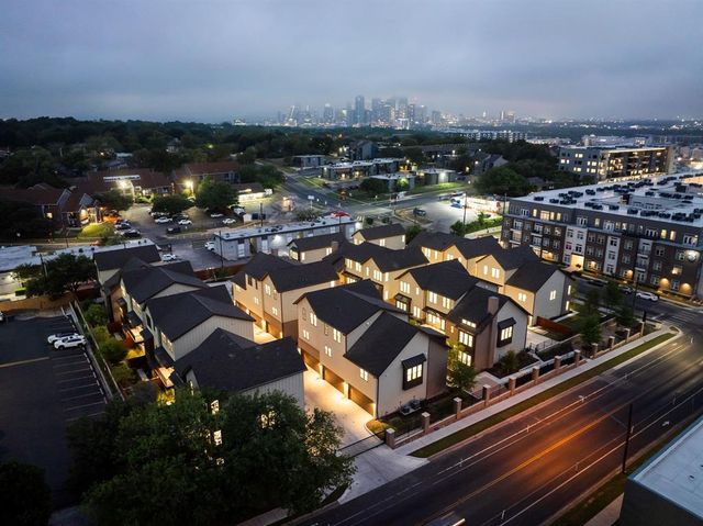 2209 Woodland Ave 802, Austin, TX 78741
