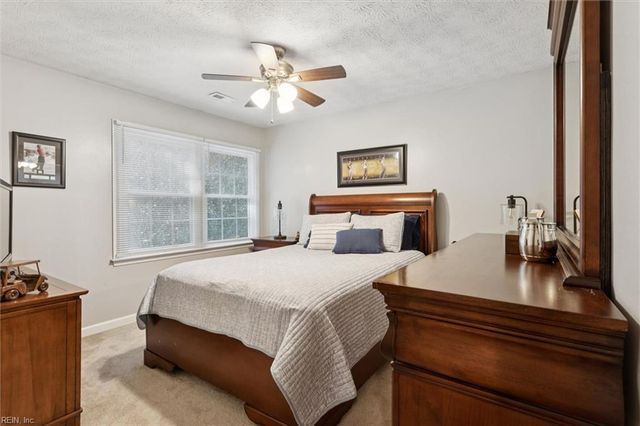 53 S Valasia RD, Poquoson, VA 23662