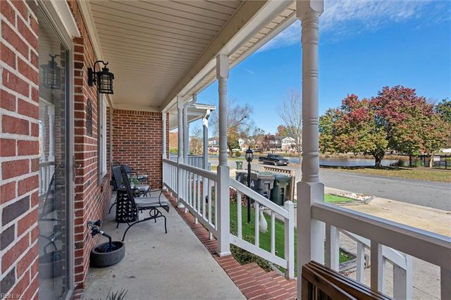 53 S Valasia RD, Poquoson, VA 23662