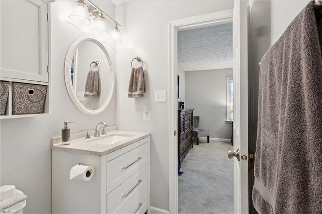 53 S Valasia RD, Poquoson, VA 23662