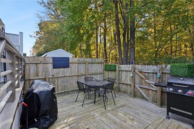 53 S Valasia RD, Poquoson, VA 23662