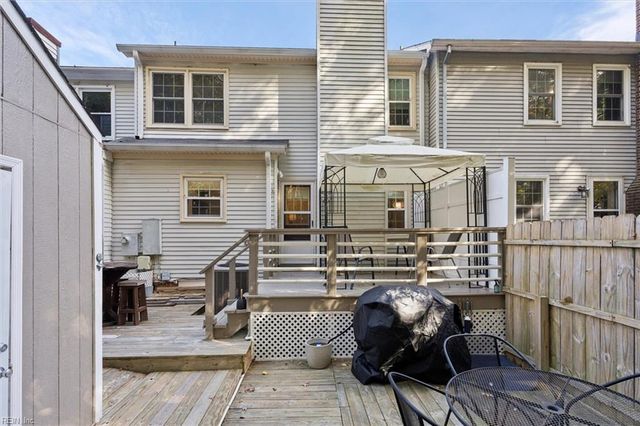 53 S Valasia RD, Poquoson, VA 23662