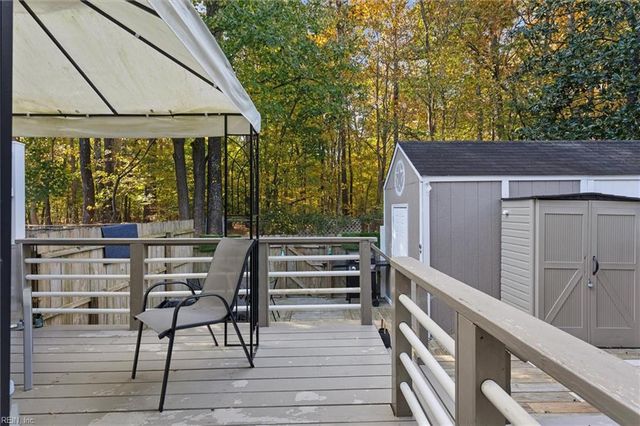 53 S Valasia RD, Poquoson, VA 23662