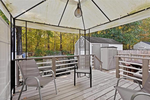 53 S Valasia RD, Poquoson, VA 23662