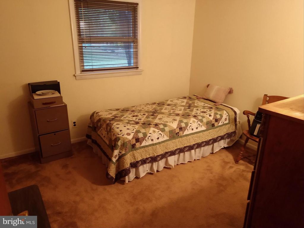 39 SPRING GARDEN ST, Lindenwold, NJ 08021
