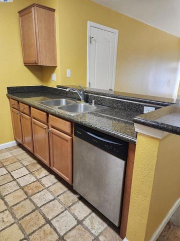 484 Dempsey Rd 186, Milpitas, CA 95035