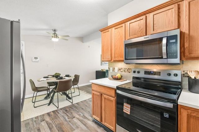 8501 E 93RD Street, Kansas City, MO 64138
