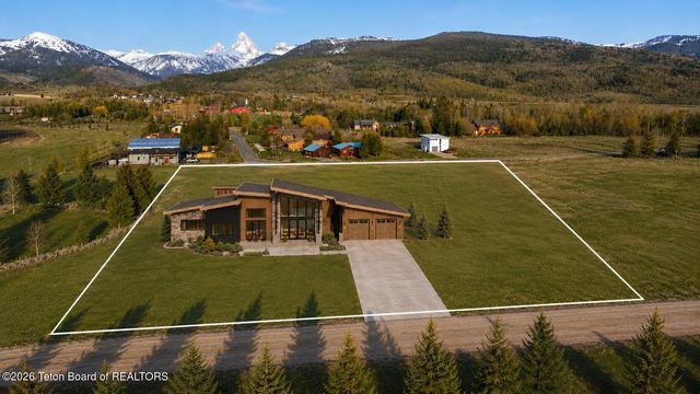 130 CREEKSIDE Road, Alta, WY 83414