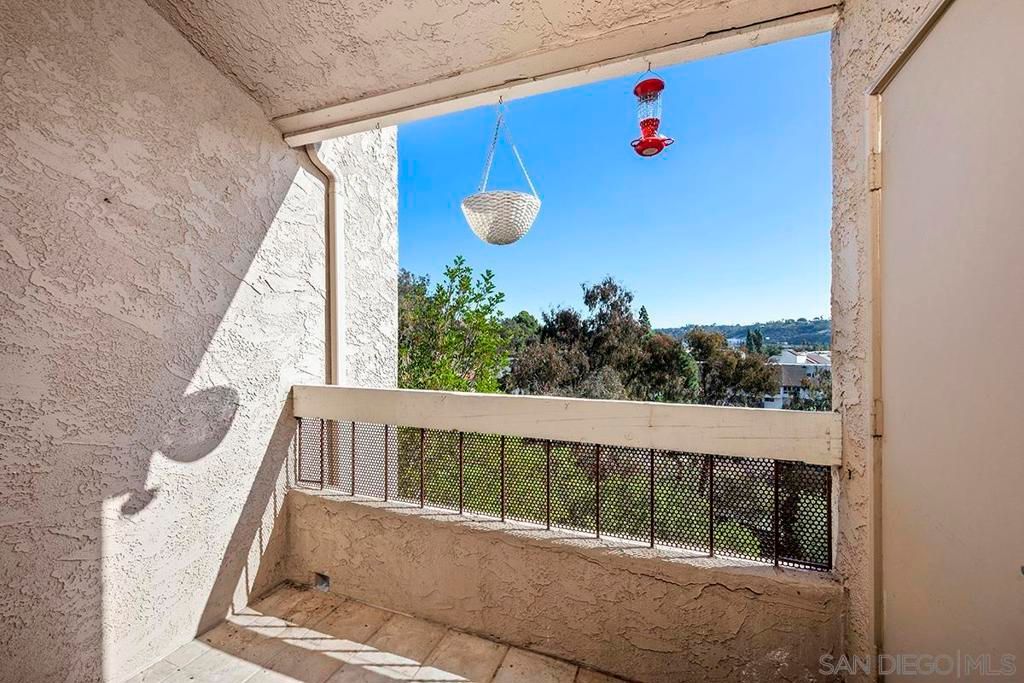 Image 28 of property listing at 10400 caminito Cuervo 264, San Diego, CA 92108