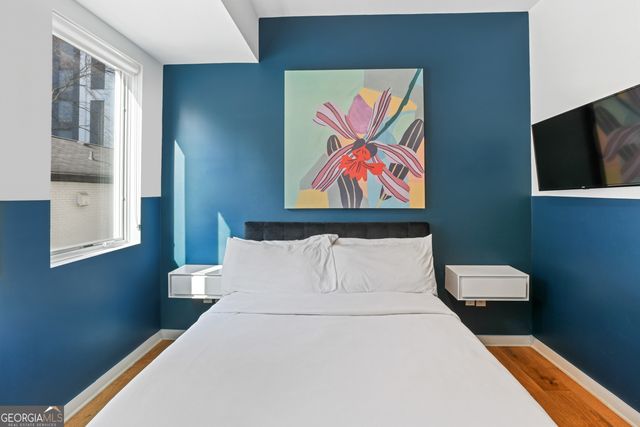 208 12th Street NE 202, Atlanta, GA 30309