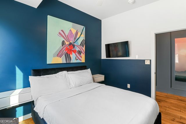 208 12th Street NE 202, Atlanta, GA 30309