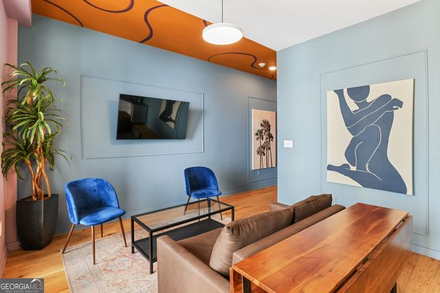 208 12th Street NE 202, Atlanta, GA 30309