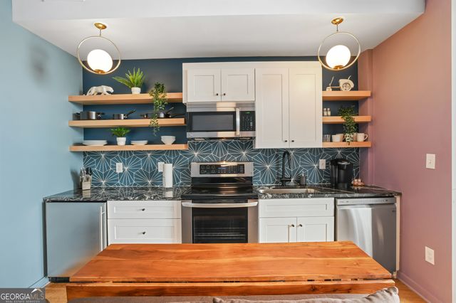 208 12th Street NE 202, Atlanta, GA 30309