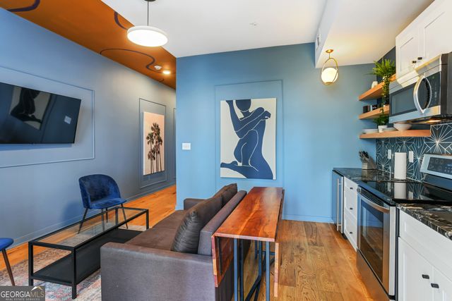 208 12th Street NE 202, Atlanta, GA 30309