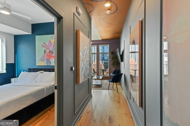 208 12th Street NE 202, Atlanta, GA 30309