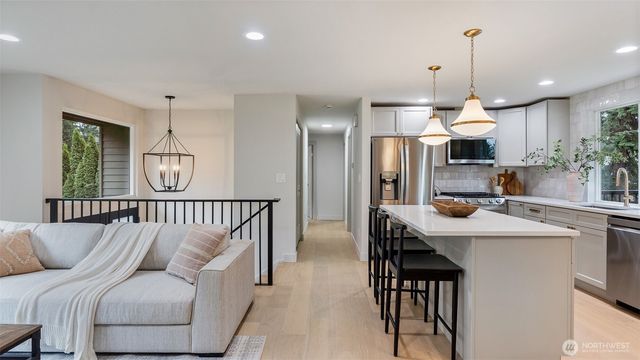 17069 142nd PL NE, Woodinville, WA 98072