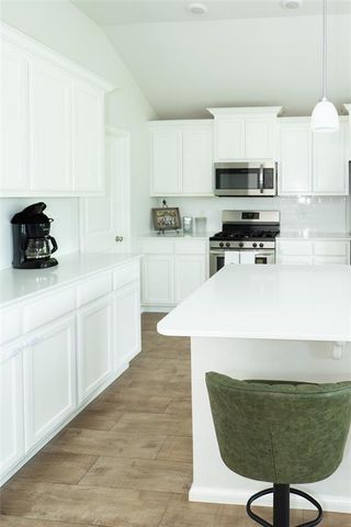 245 Vista Drive, Yukon, OK 73099