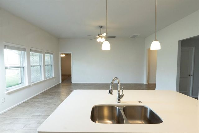 245 Vista Drive, Yukon, OK 73099