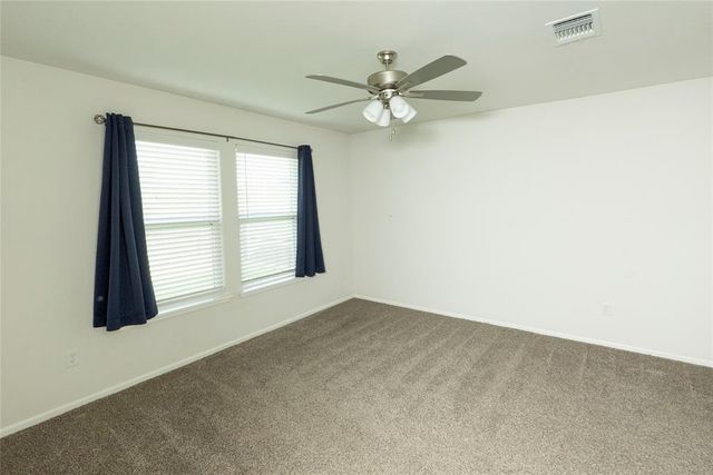 245 Vista Drive, Yukon, OK 73099