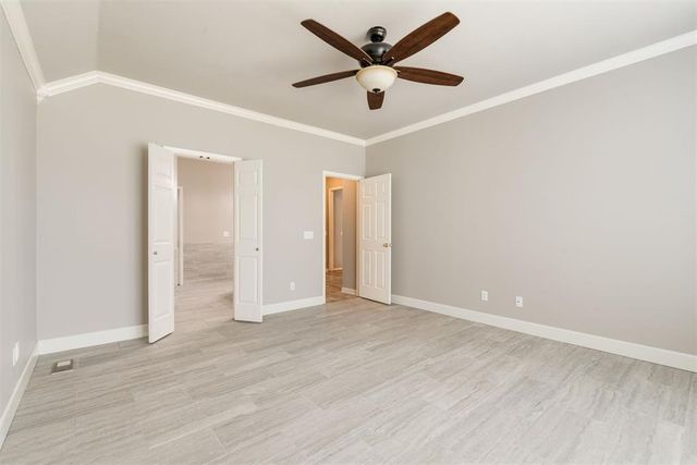 1112 Copperfield Drive, Edmond, OK 73003