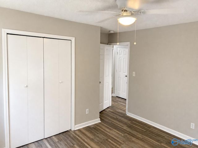2607 NW Bonnie View Drive, Huntsville, AL 35810