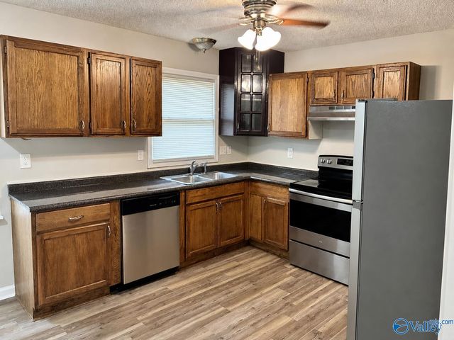 2607 NW Bonnie View Drive, Huntsville, AL 35810