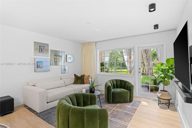 1940 NE 2nd Ave 118J, Wilton Manors, FL 33305