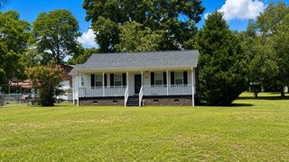 1120 Dove Lane, Summerton, SC 29148